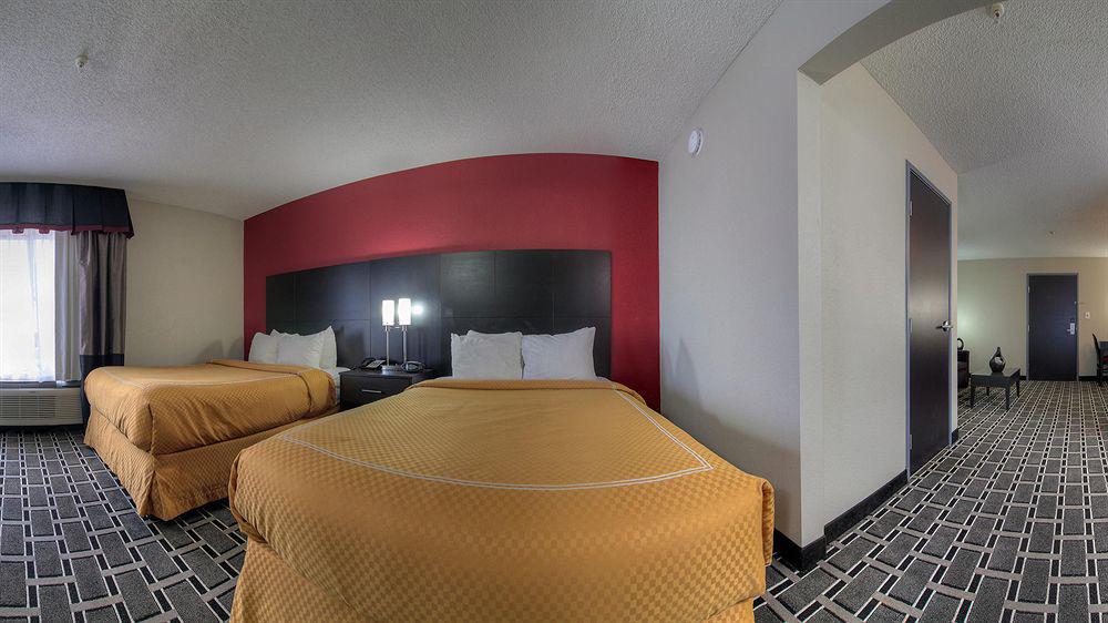 คอมฟอร์ต สวีท แอร์พอร์ต แนชวิลล์ Hotel ภายนอก รูปภาพ